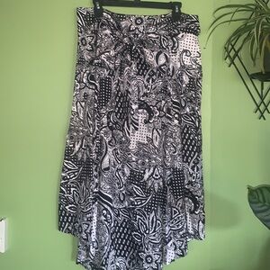 🔵 New York & Company skirt